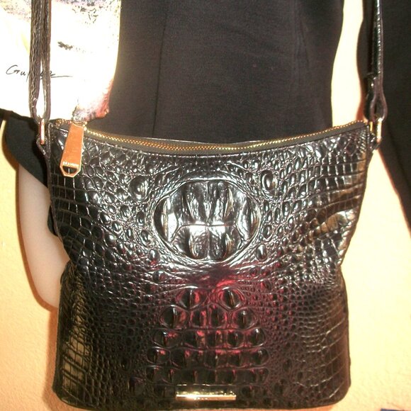 Share Brahmin Vtg Black Croc-Embossed Leather Rectangular Top Zip Crossbody Bag - Picture 1 of 15